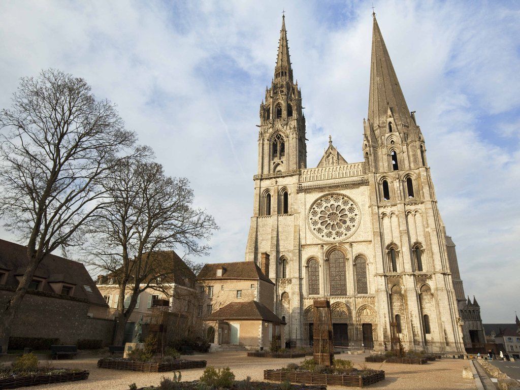 Mercure Chartres Cathedrale Ξενοδοχείο Εξωτερικό φωτογραφία